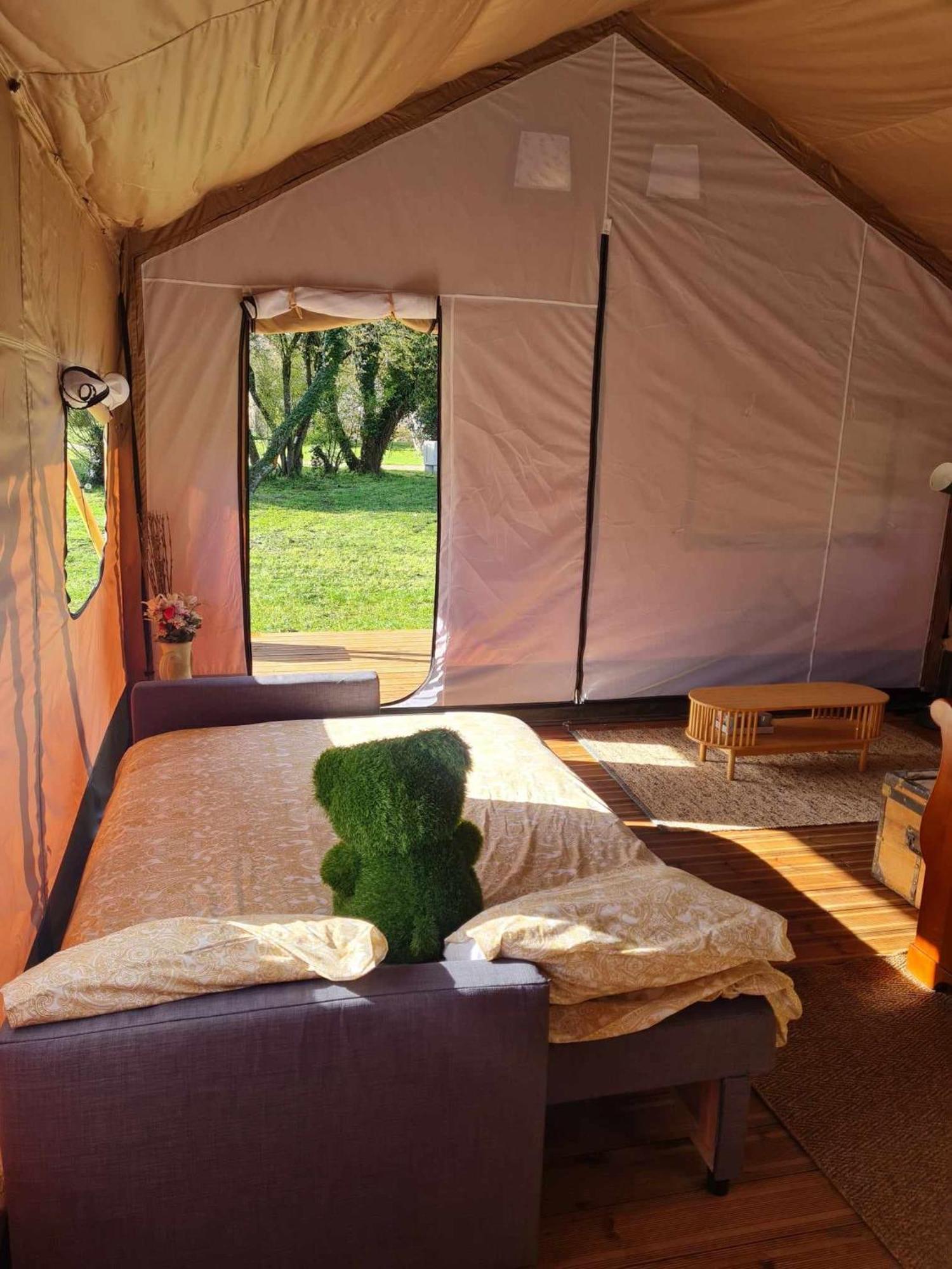 Camping De La Touche Ligueil Buitenkant foto